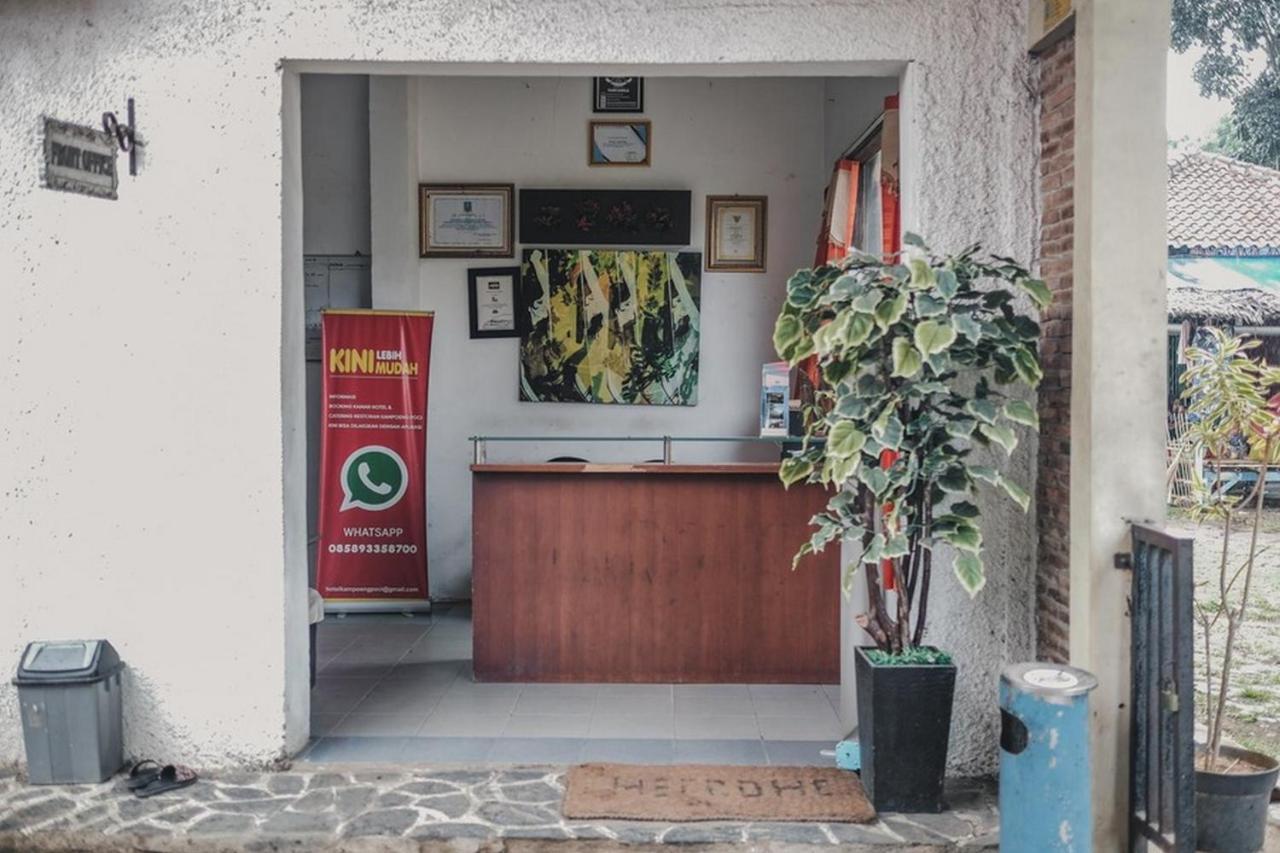 RedDoorz near Pantai Florida Anyer Serang Exterior foto